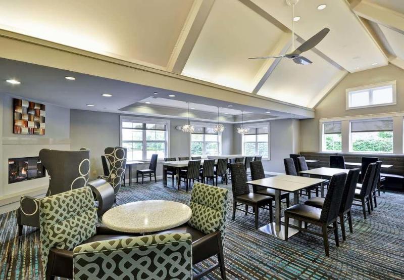 Residence Inn Lexington South Hamburg Place Экстерьер фото